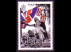 Gibraltar Mi.Nr. 1127 Ende 2. Weltkrieg, Mutter +Kinder, engl. Fahnen (40)