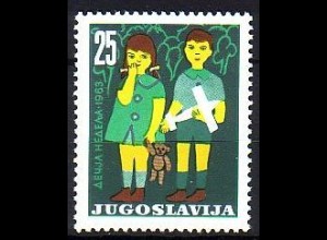 Jugoslawien Mi.Nr. 1056 Woche des Kindes, Kinder mit Teddy und Flugzeug (25)