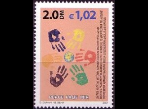 UNMIK Mi.Nr. 10 Hände um Weltkugel (2 DM/1,02 €)